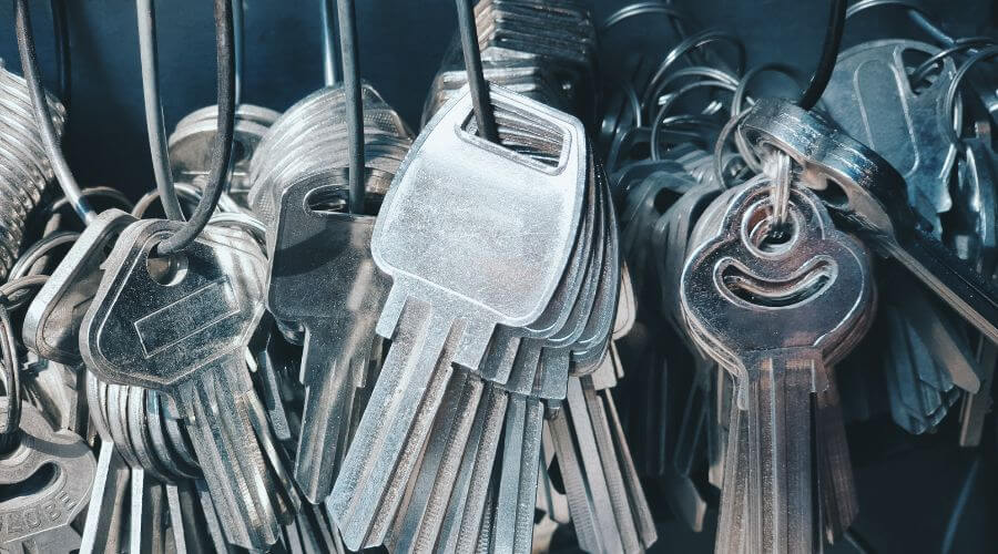 Professional New roof installation in Kingsford, MI